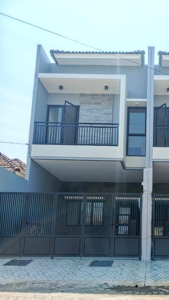Dijual Rumah 2 Lantai Minimalis Baru di Nirwana Eksekutif Surabaya Timur - Image 1