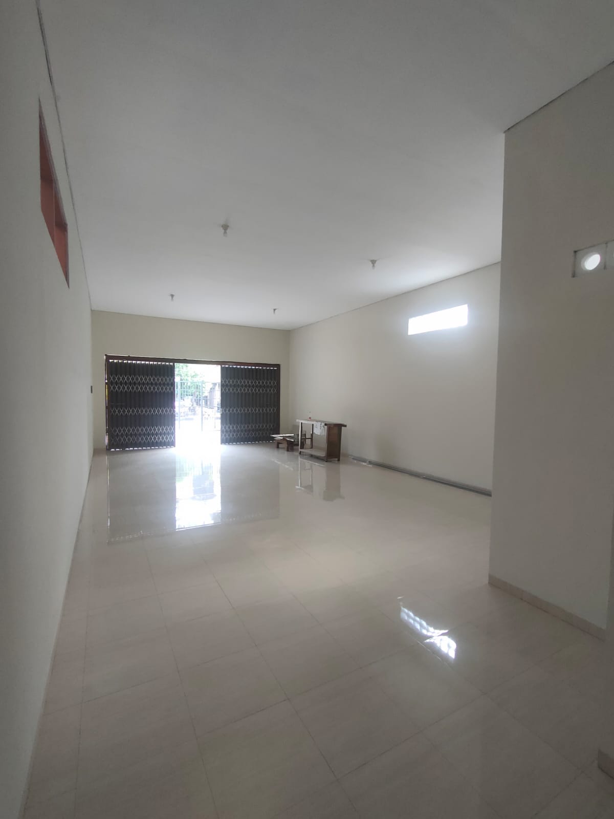 Dijual Ruko Baru di Nol Jalan Raya Bubutan Lokasi Komersial Surabaya Pusat - Thumbnail 2