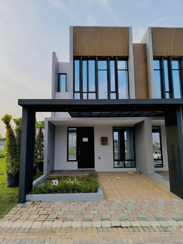 Dijual Rumah Baru Strategis di Graha Darmo Residence Surabaya Barat - Image 1