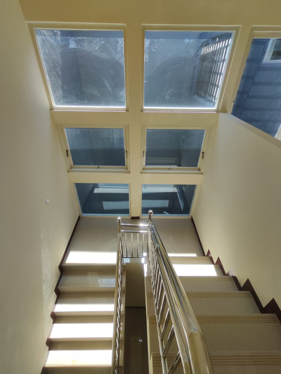 Dijual Rumah Bagus Siap Huni di Kalijudan Surabaya Timur - Thumbnail 2