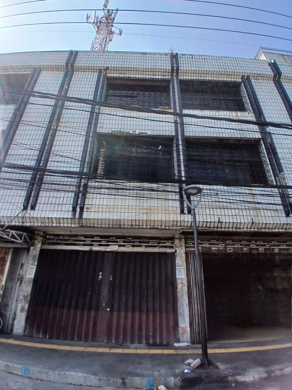 Dijual Ruko Strategis di Kedungdoro Surabaya Pusat - Image 1