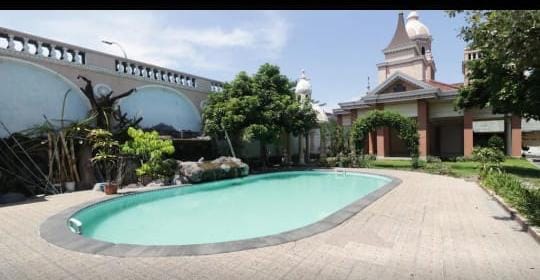 Jual Hotel Bintang 2 Aktif di Jalan Demak  Surabaya Utara - Thumbnail 2