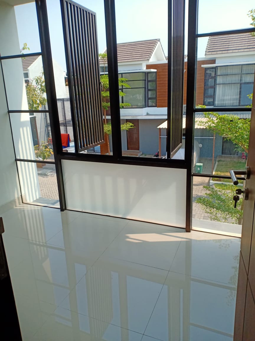 Jual Rumah Murah 2 Lantai Strategis di Shoji Land Candi Sidoarjo - Thumbnail 4