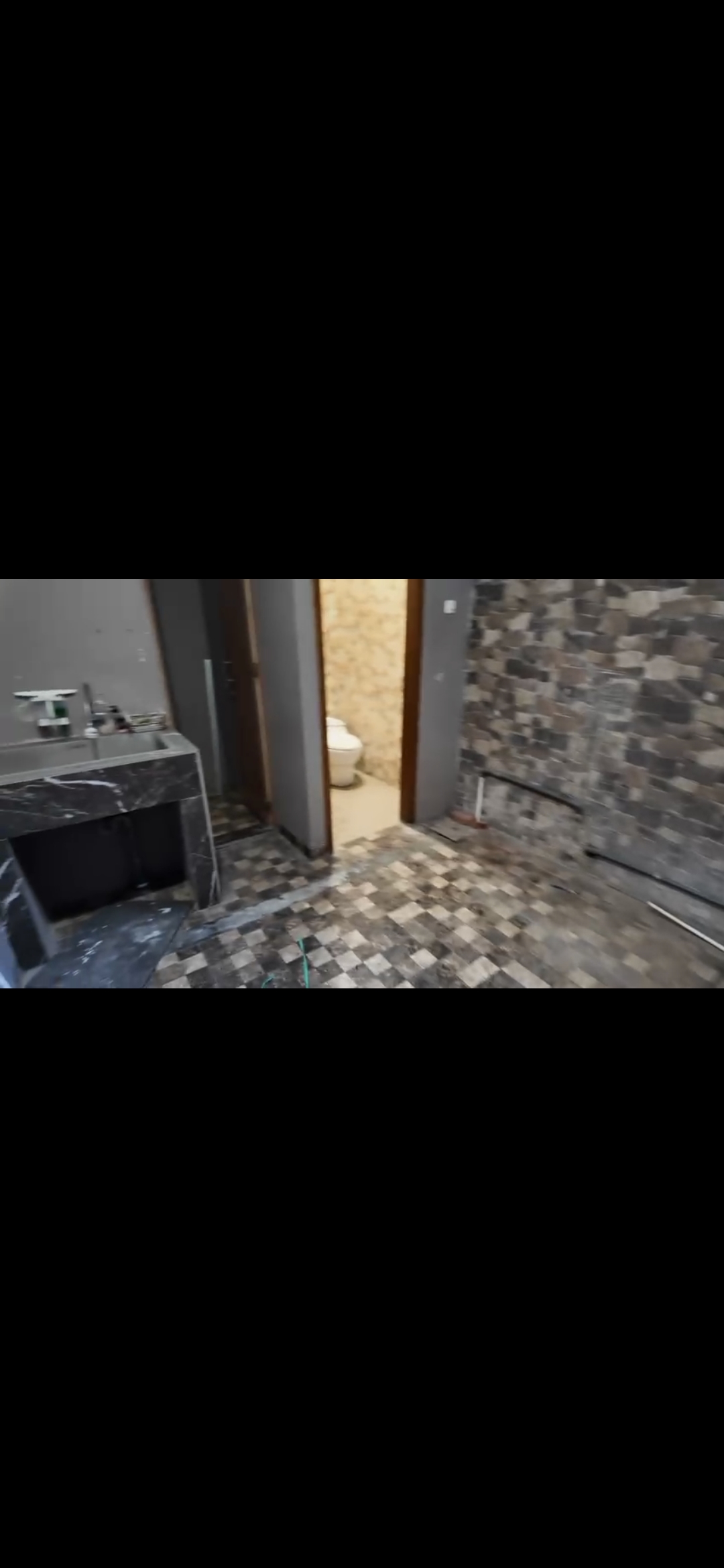 Sewa Rumah Kantor 2 Lantai Siap Huni di Pregolan Surabaya Pusat - Thumbnail 3