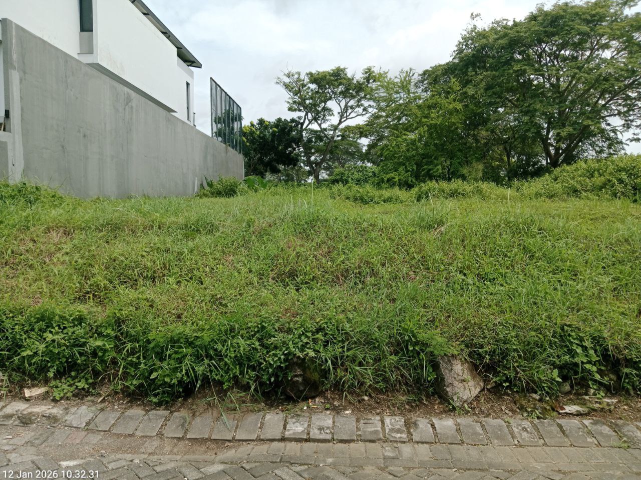 Dijual Tanah Kavling Golf View di Bukit Golf Citraland Utama Surabaya Barat - Image 1