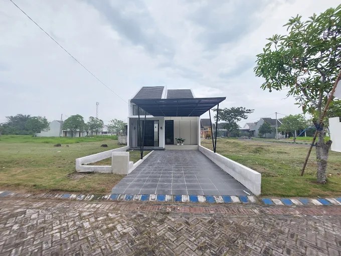 Dijual Rumah Baru Modern di Queen Park Residence Sidoarjo - Image 1