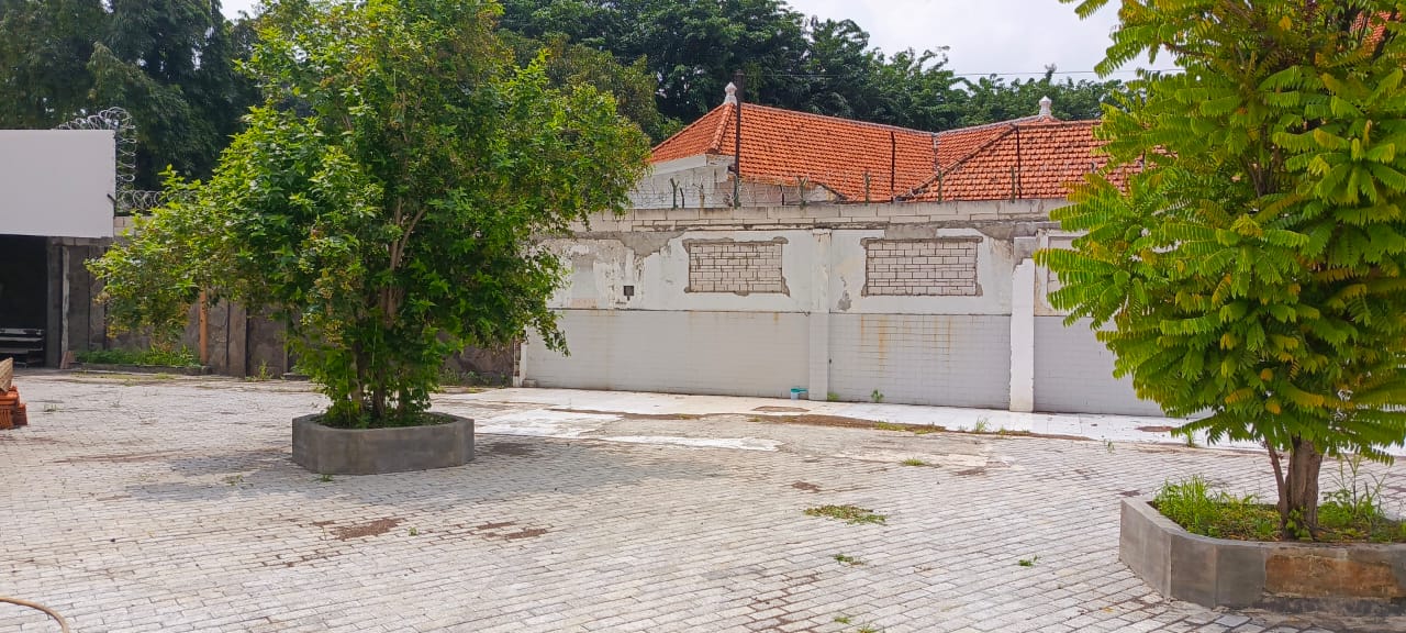 Dijual/ Disewakan Rumah Besar dan Strategis di Raya Darmo Surabaya Pusat - Thumbnail 4