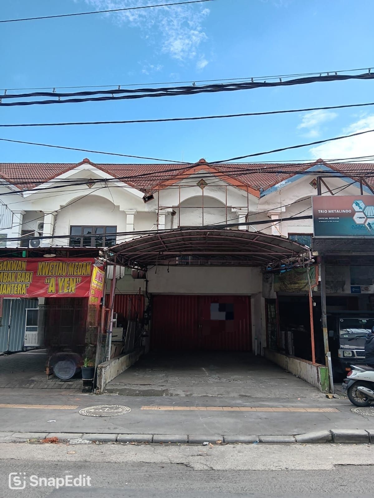 Disewakan Ruko Strategis di Raya Mulyosari Surabaya Timur - Image 1