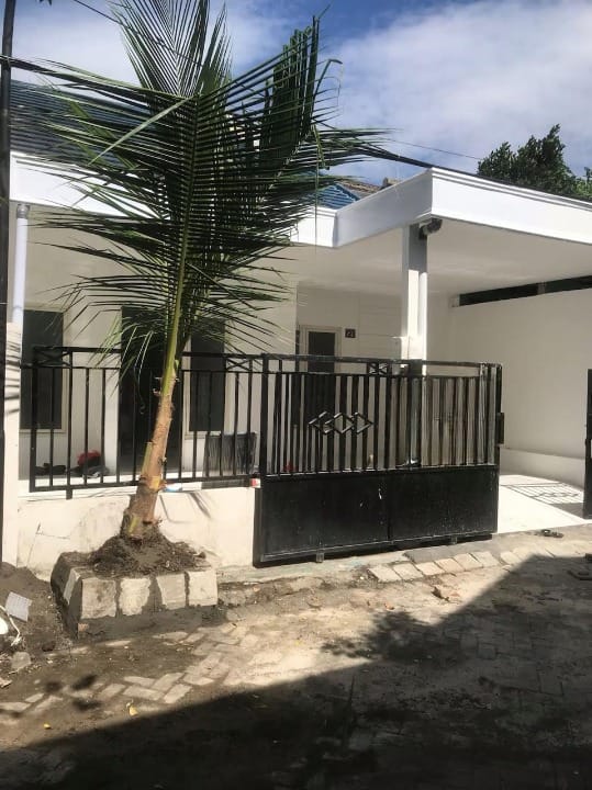 Rumah Siap Huni di Bukit Citra Darmo Surabaya Barat - Image 1