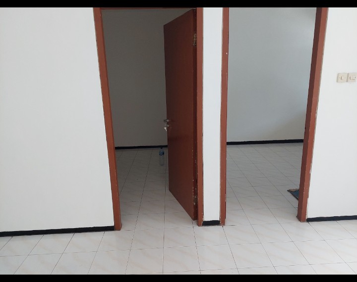 Disewakan Rumah Siap Huni di Darmo Indah Timur Surabaya Barat - Thumbnail 3