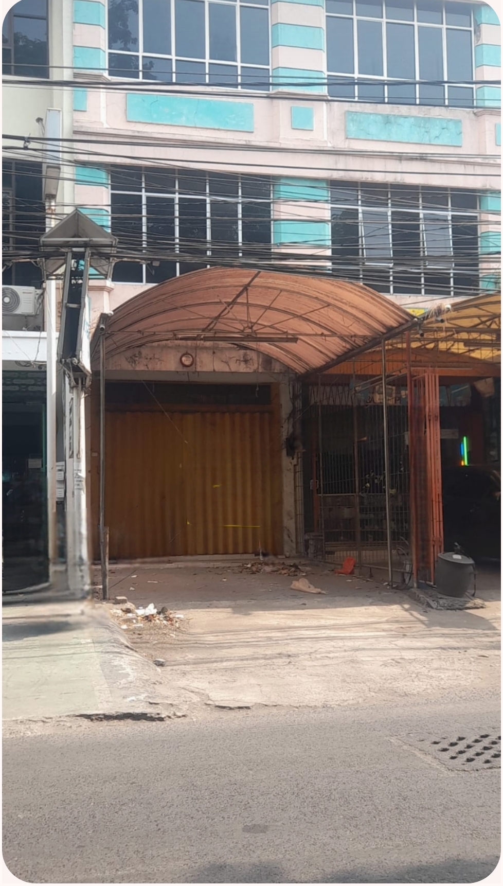 Disewakan Ruko di Darmo Indah Timur Surabaya Timur - Image 1