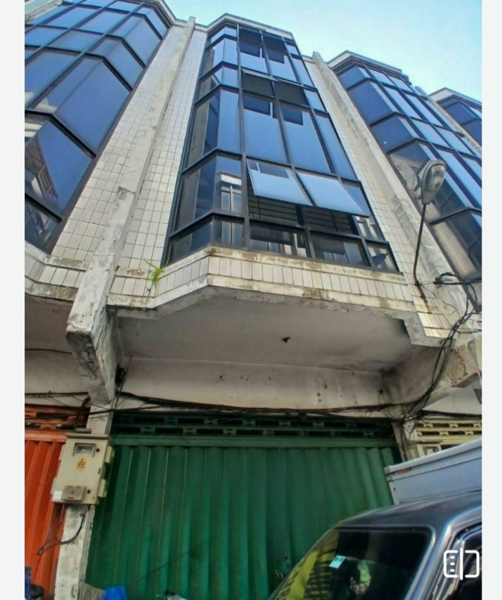 Dijual/Disewakan Ruko Lokasi Strategis di Kembang Jepun Surabaya Utara - Image 1