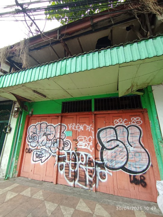 Dijual Ruko Strategis di Kawasan Dinoyo Surabaya Pusat - Image 1