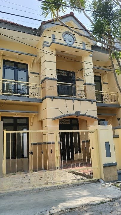 Dijual / Disewakan Rumah Siap Huni baru direnovasi di Graha Sampurna Indah Surabaya Barat - Image 1