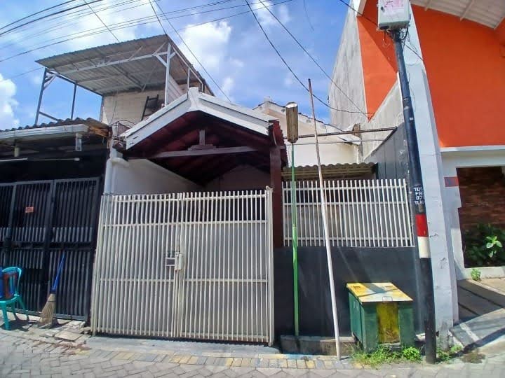 Dijual Murah Rumah di Donowati – Surabaya Barat - Image 1