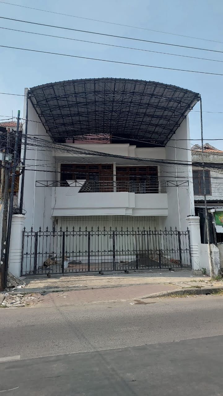 Disewakan Rumah Usaha di Bratang Gede Surabaya Timur - Image 1