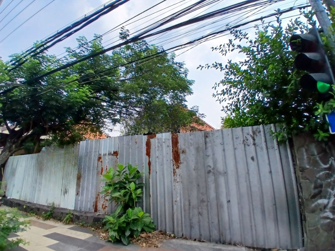 Dijual atau Disewakan Tanah Komersial di Jalan Ambengan Surabaya Pusat - Image 1