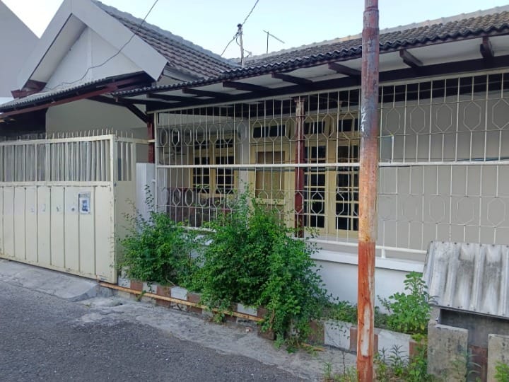 Dijual Rumah Nyaman dan Murah di Medokan Surabaya Selatan - Image 1