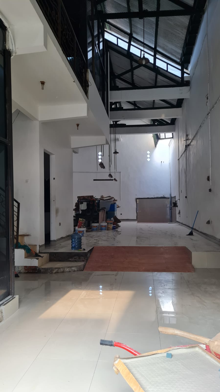 Disewakan Ruko di Nol di Jalan Raya Pb Sudirman Mojokerto - Thumbnail 3