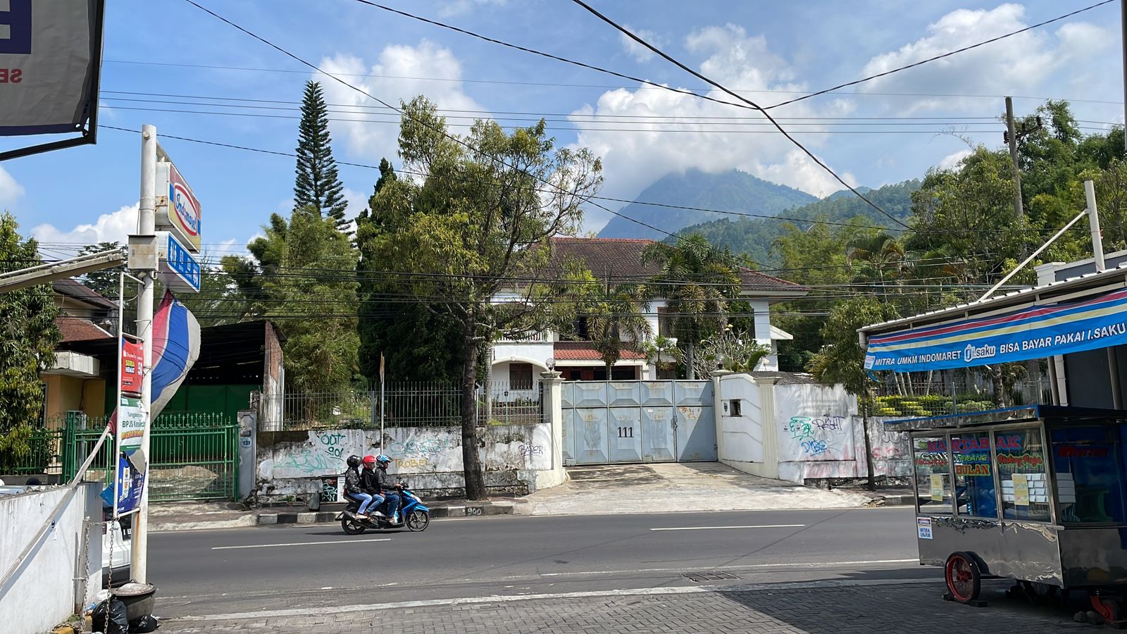 Dijual Villa Batu Nol Jalan Raya Kota Batu - Thumbnail 2