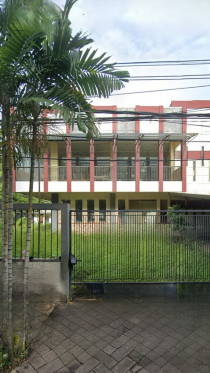 Dijual Gedung Strategis di Jaksa Agung Suprapto Surabaya Pusat - Image 1