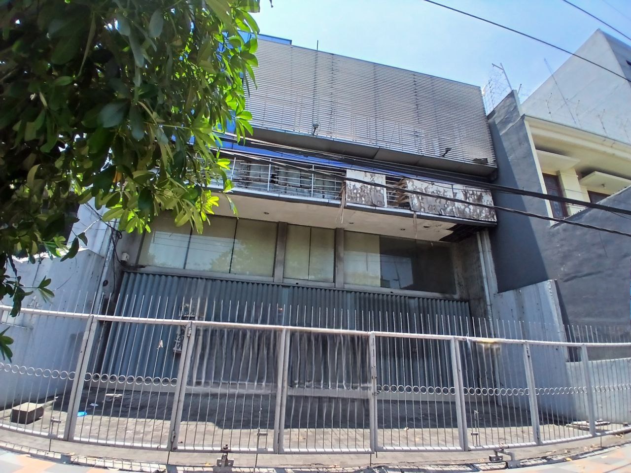 Disewakan Ruko Cocok Untuk Kantor di Perak Timur Surabaya Utara - Image 1