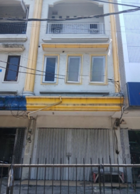 Disewakan Ruko Strategis di Perak Surabaya Utara - Image 1