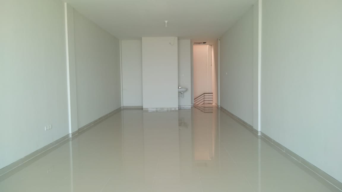 Jual Ruko 3 Lantai Royal Crown Palace Siap Pakai di Tambak Oso Sidoarjo - Image 1