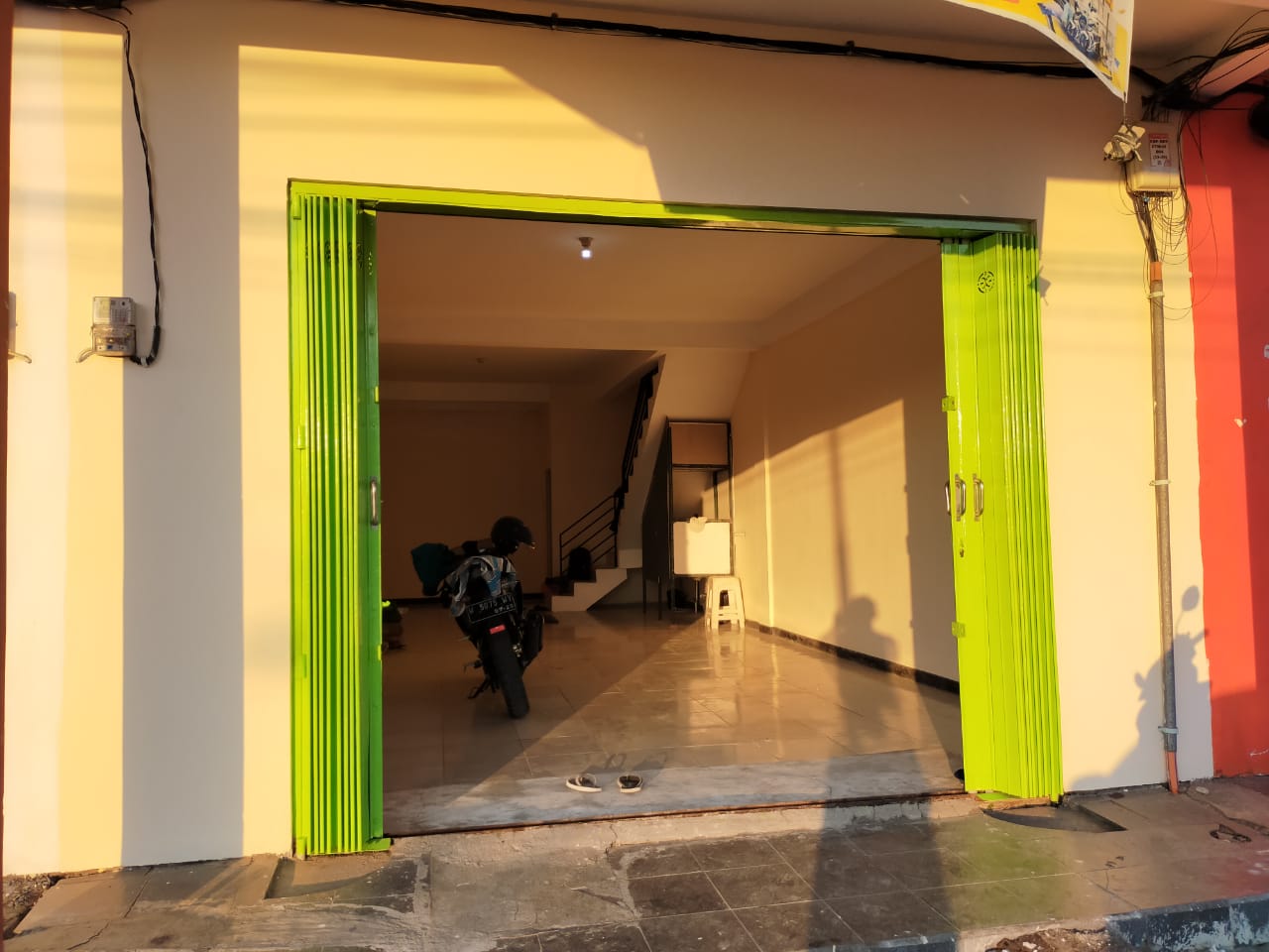 Jual Ruko 2 Lantai di Gunung Anyar Siap Pakai Lokasi Strategis Surabaya Timur - Image 1