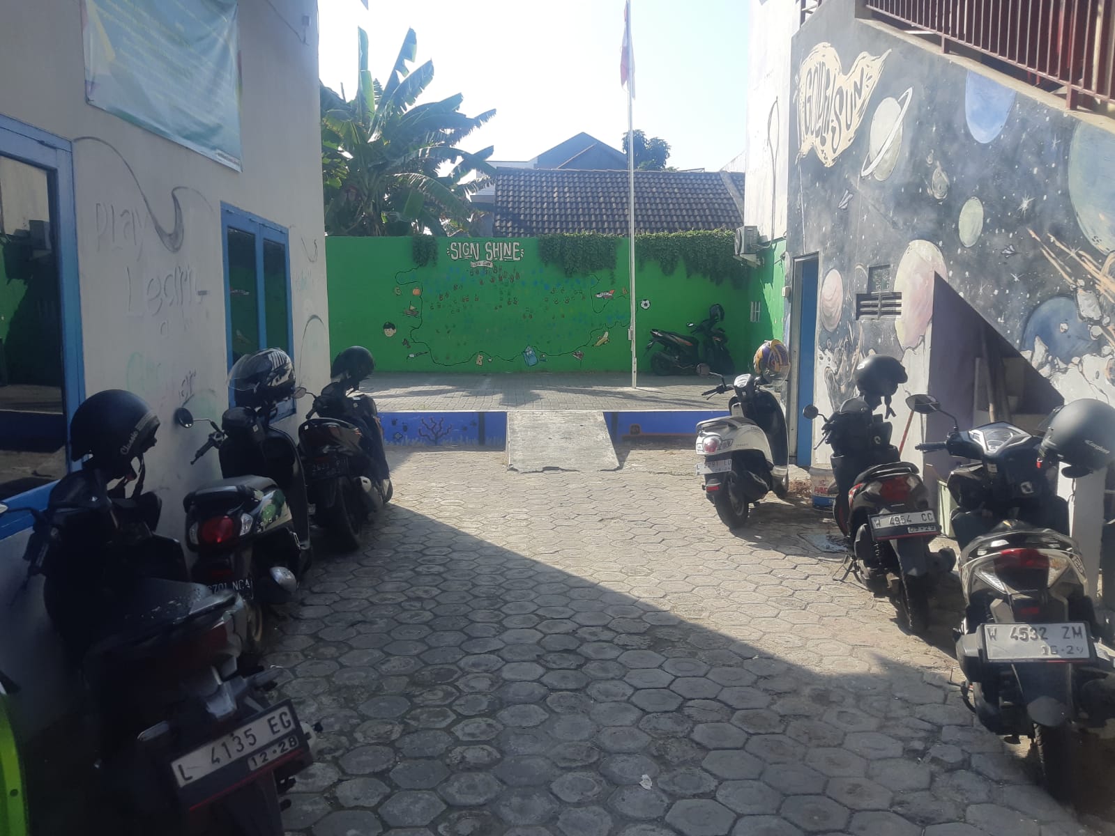 Dijual Bangunan Sekolahan Lokasi Strategis di Mulung Gresik - Thumbnail 3