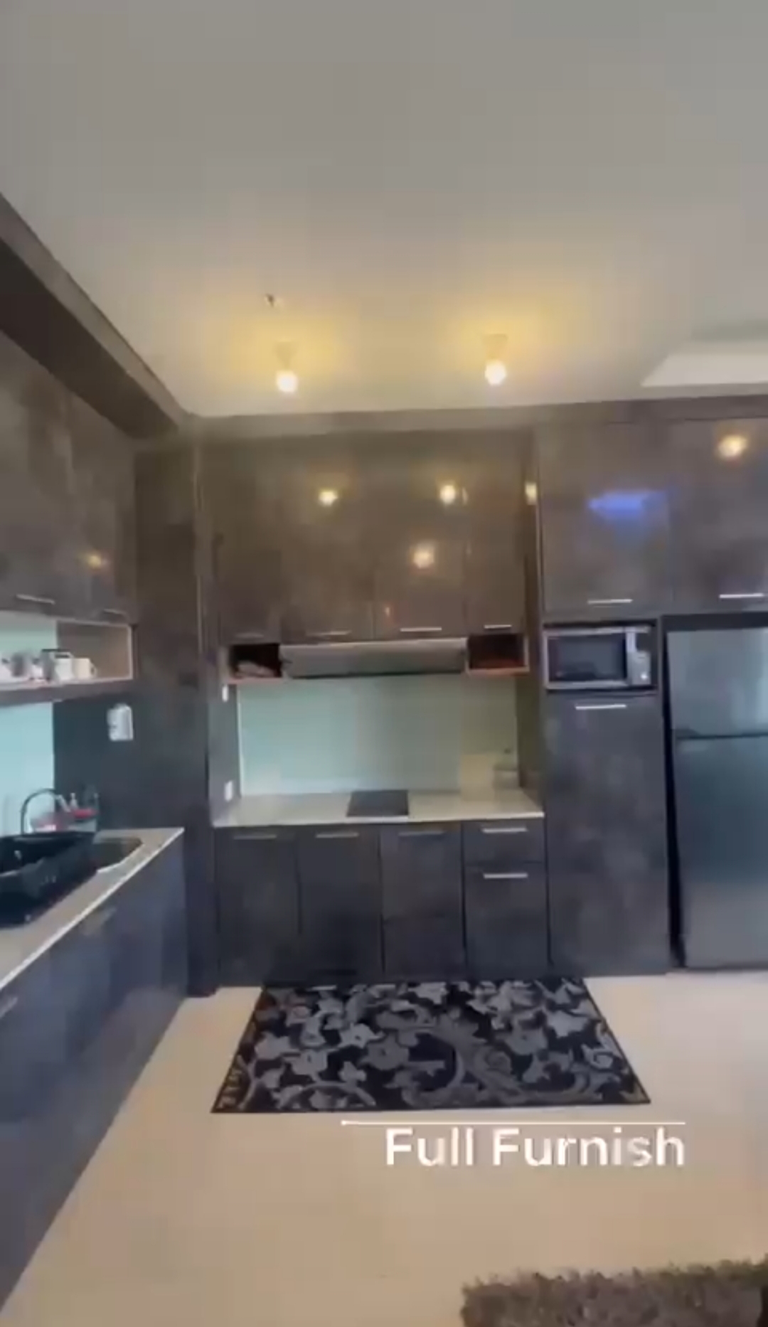 Disewakan/Dijual Apartemen Lux Voila Ciputra World Surabaya Barat - Image 1