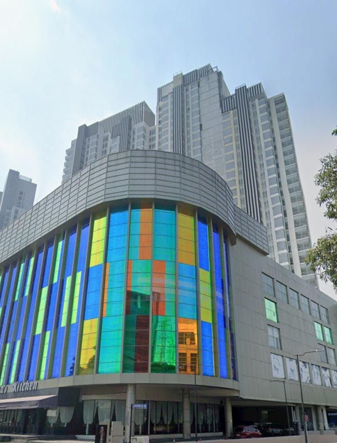 Jual Apartemen Mewah di Adhiwangsa View Golf Lokasi Premium Surabaya Barat - Image 1