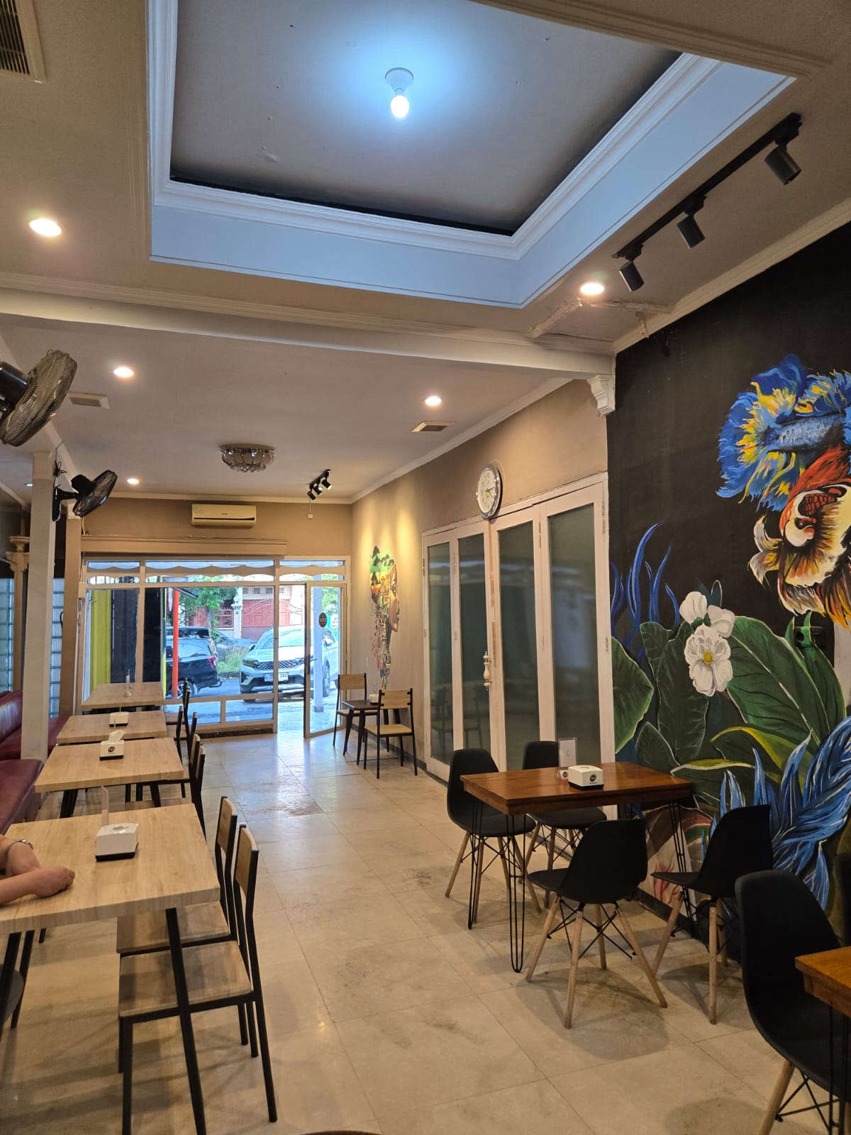 Disewakan Rumah Usaha di Darmo Baru Barat Area Komersial Lokasi Strategis Surabaya Barat - Thumbnail 2