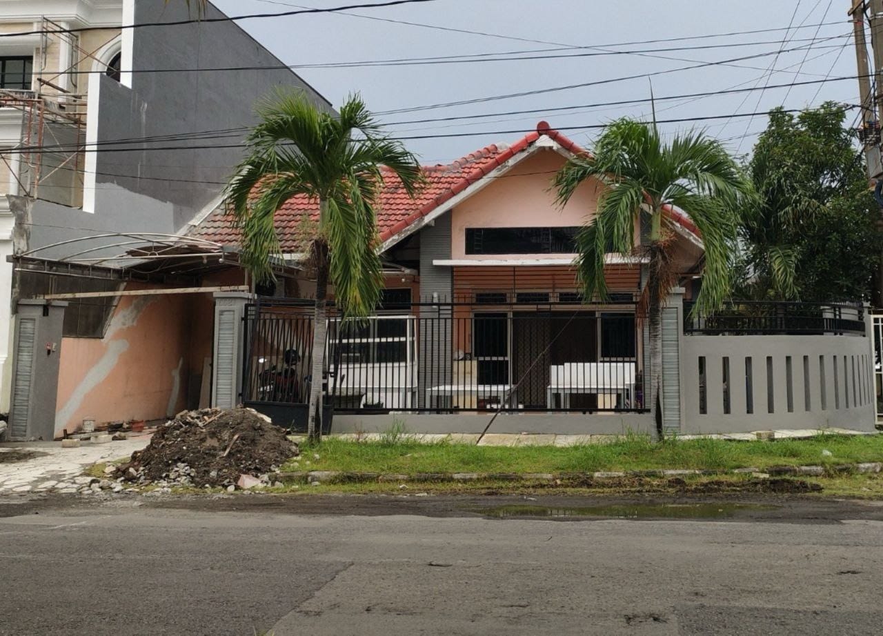 Jual Rumah Lelang Murah di Nirwana Eksekutif Lokasi Strategis Surabaya Timur - Image 1