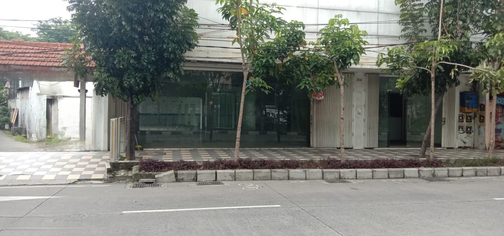Disewakan Bangunan di Mayjend Sungkono Surabaya Barat Cocok Buat Showroom - Image 1