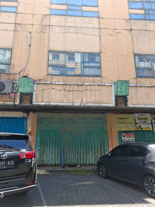 Dijual Ruko 4 Lantai Lokasi Strategis di Darmo Galeria Blok B Surabaya Barat - Image 1