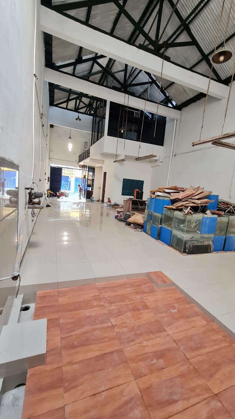 Disewakan Ruko Lokasi Strategis di Nol Jalan PB Sudirman , Mojokerto - Thumbnail 4