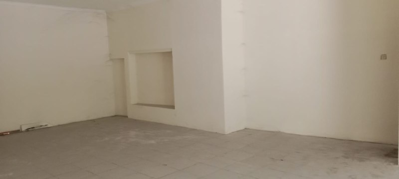 Disewakan Ruko Lokasi Strategis di Mayjend Sungkono Surabaya Barat - Thumbnail 4