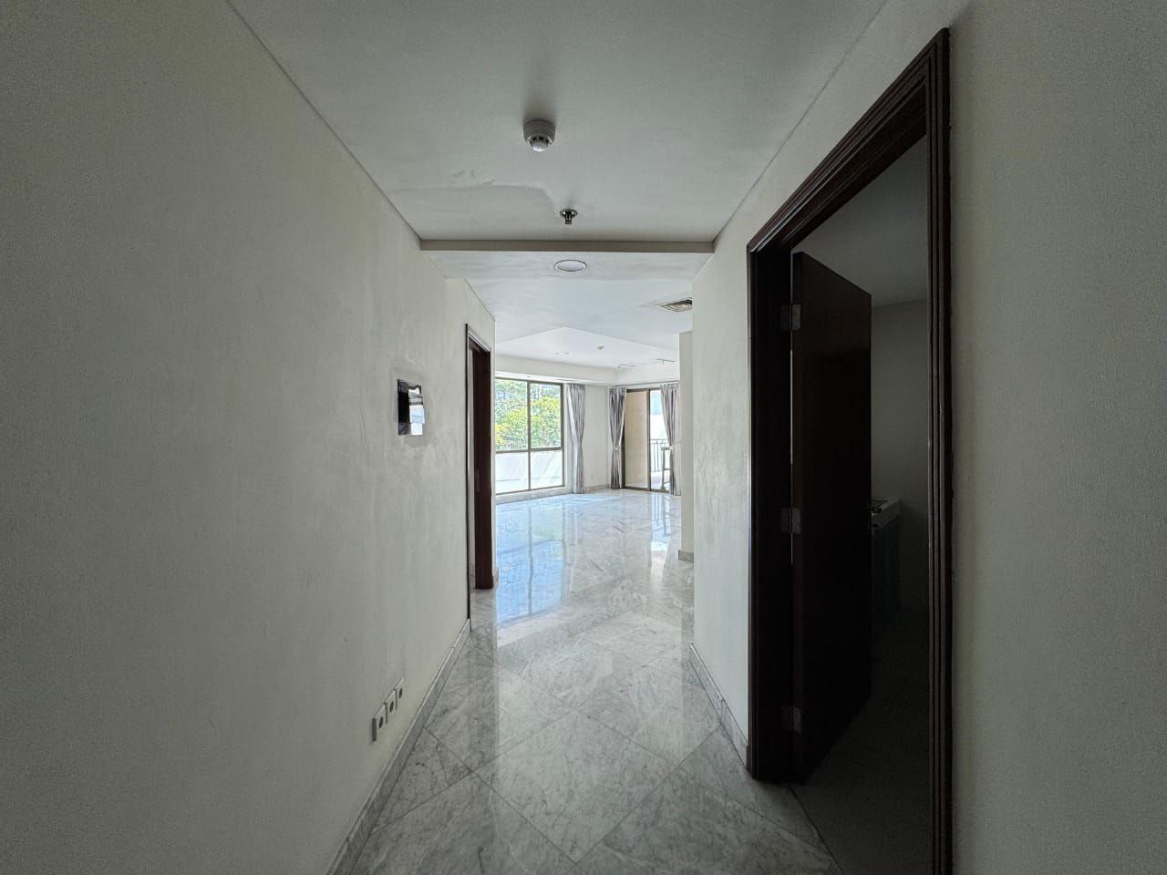 Disewakan Kondominium Regensi di Samping Sheraton Tp3 Surabaya Pusat - Image 1