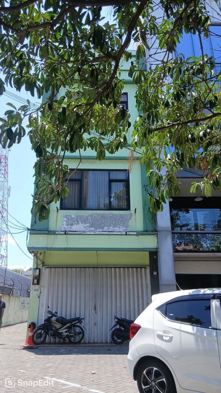 Disewakan Ruko 3 Lantai di Margorejo, Surabaya Selatan - Image 1