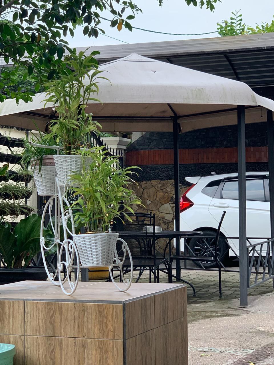 Dijual Rumah Mewah Lokasi Strategis di Jemur Andayani Surabaya Selatan - Thumbnail 2