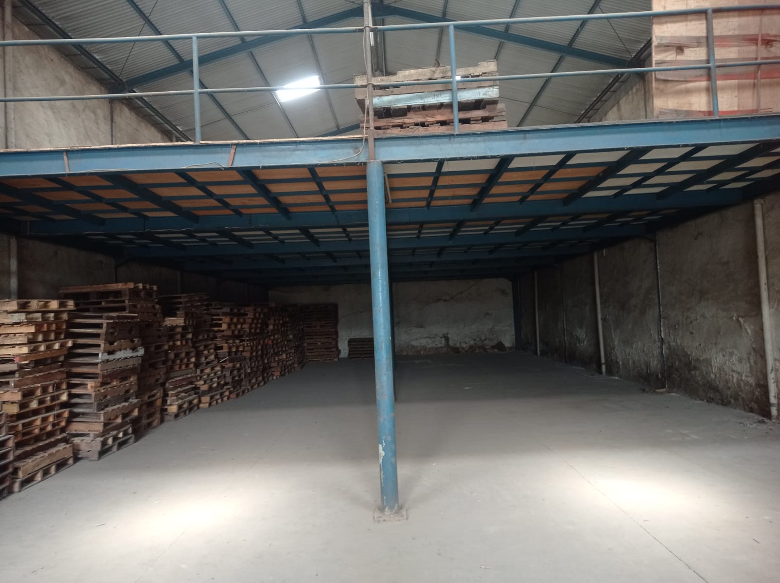 Disewakan Gudang Strategis Turun Harga Dumar Industri Margomulyo Surabaya Barat - Thumbnail 4