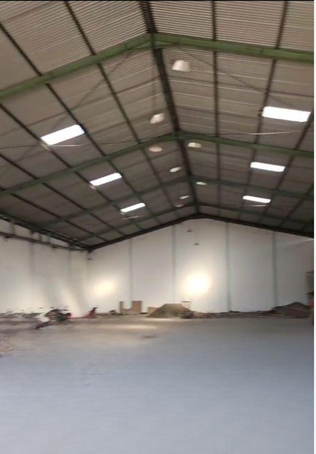 Disewakan Gudang Siap Pakai di Angtropolis Margomulyo Surabaya Barat (bbal) - Image 1