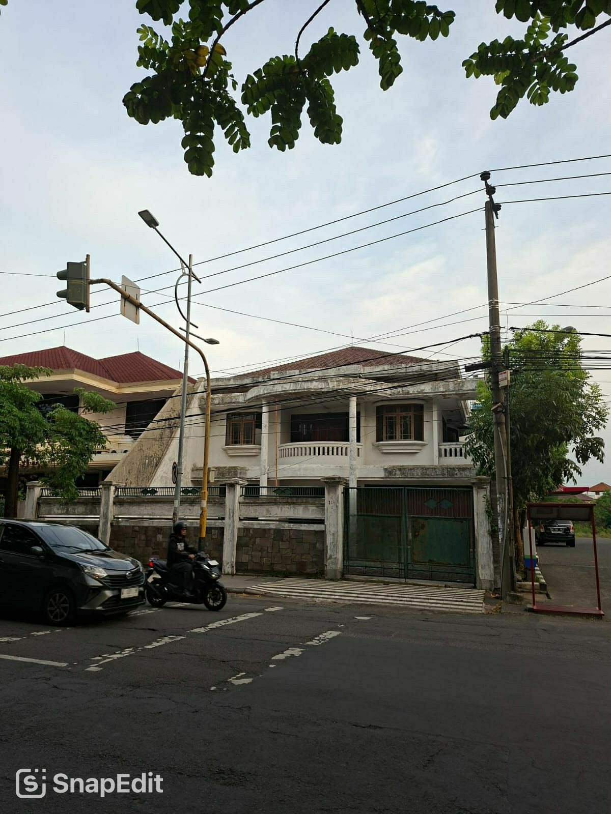 Dijual Rumah Siap Huni di Perumahan Margorejo Surabaya Selatan - Image 1