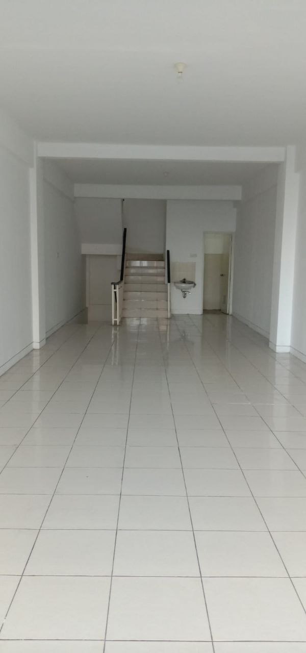 Disewakan Ruko 4 lantai di Jl. Ir Soekarno Merr, Surabaya Timur - Image 1