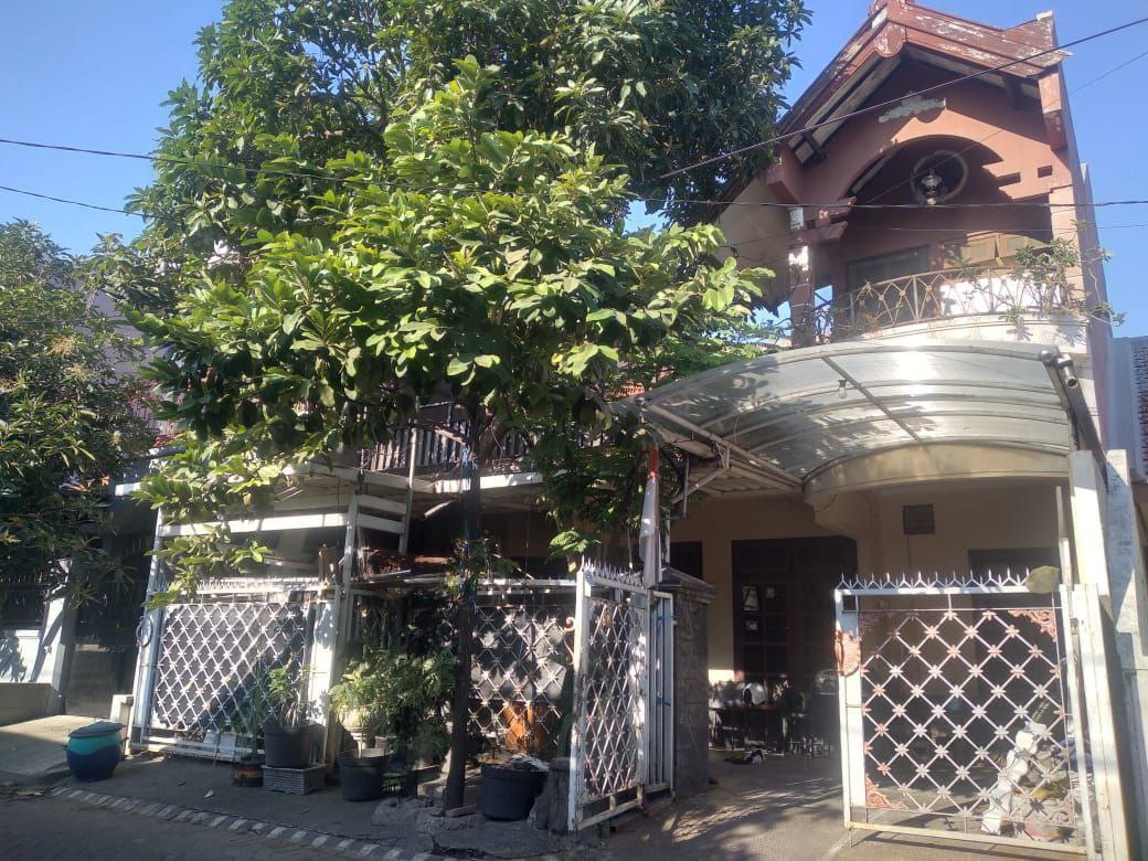 Dijual Rumah Nyaman Strategis di Perum YKP Pandugo Surabaya Timur - Image 1