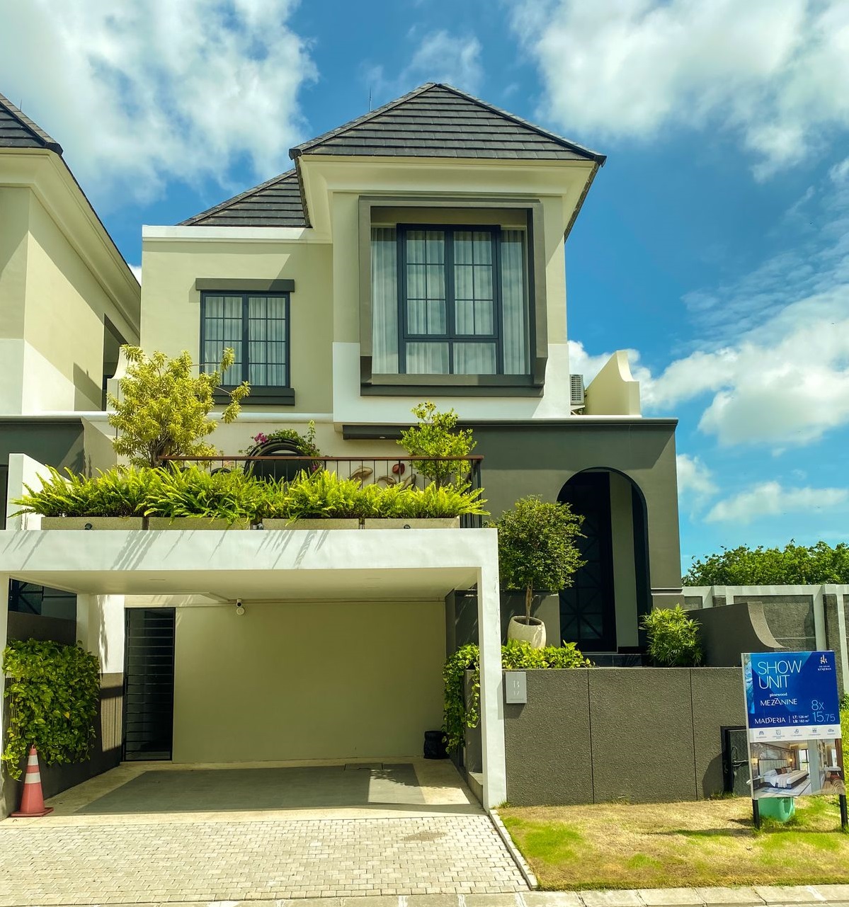 Dijual Rumah Baru Strategis di Grand Kenjeran Surabaya Timur - Image 1