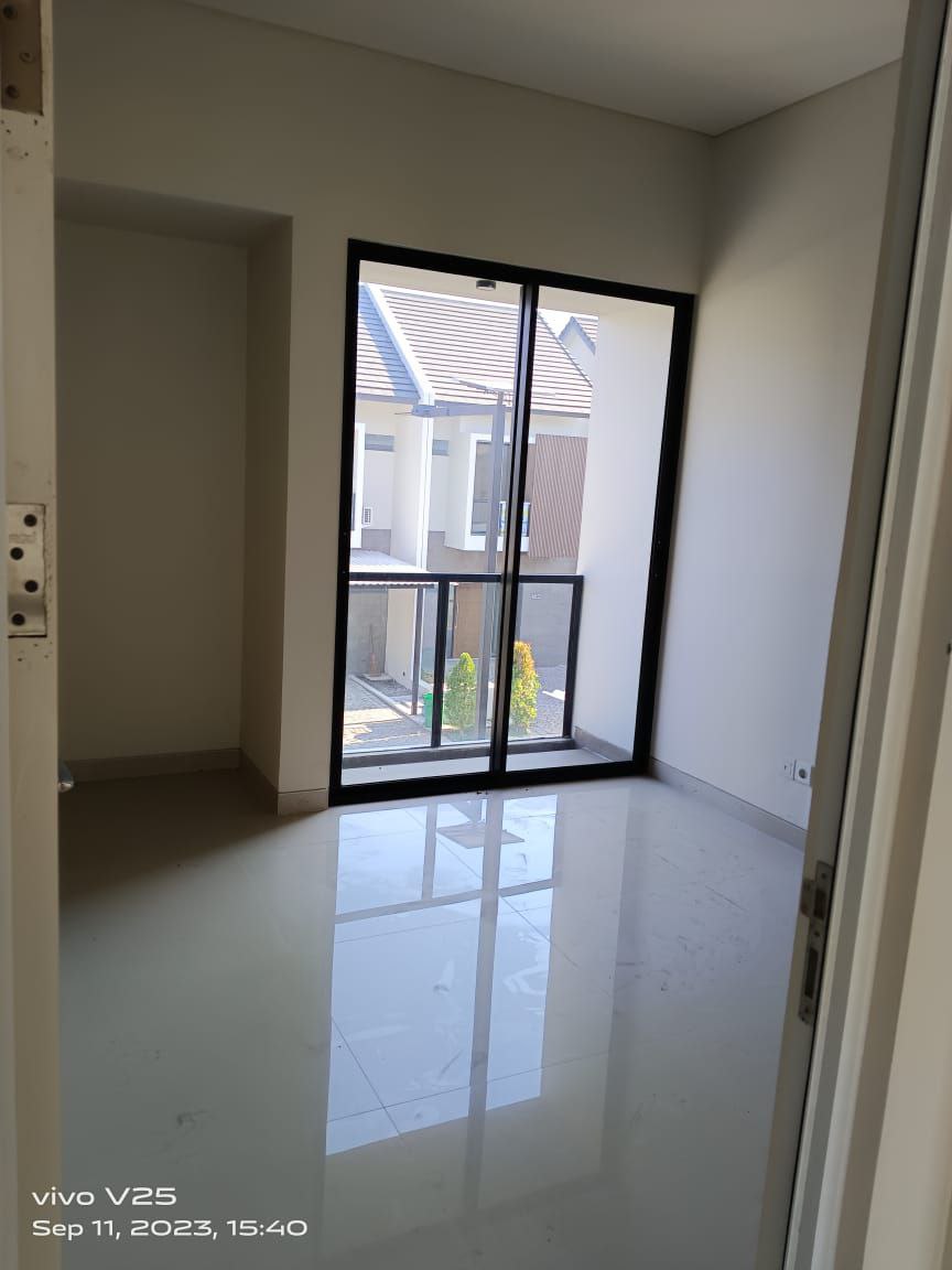 Dijual Rumah Bagus 2 Lantai di Central Park Juanda Sidoarjo - Thumbnail 7