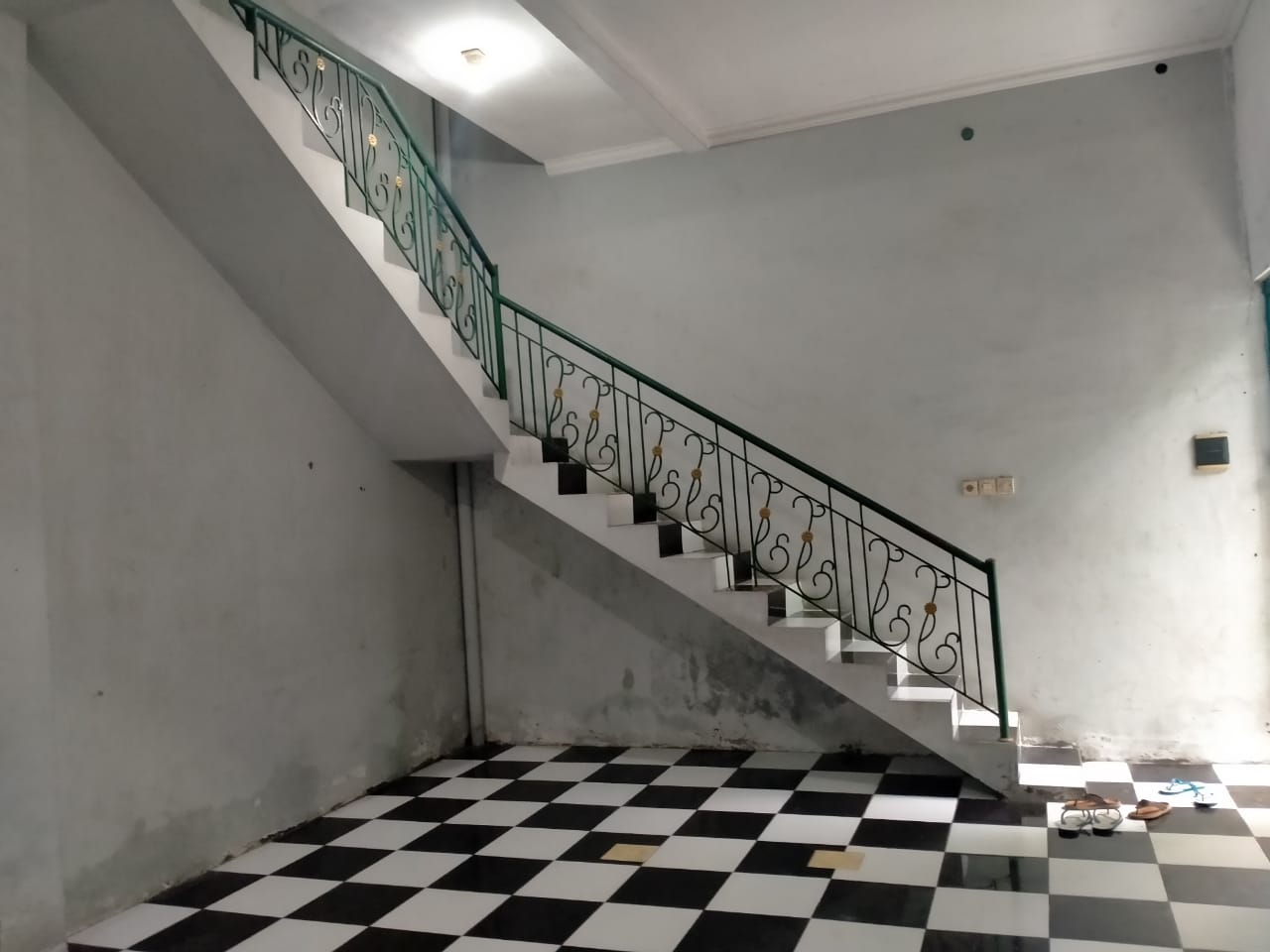 Dijual Ruko Komersial Strategis di Jalan Taruna Sidoarjo - Image 1