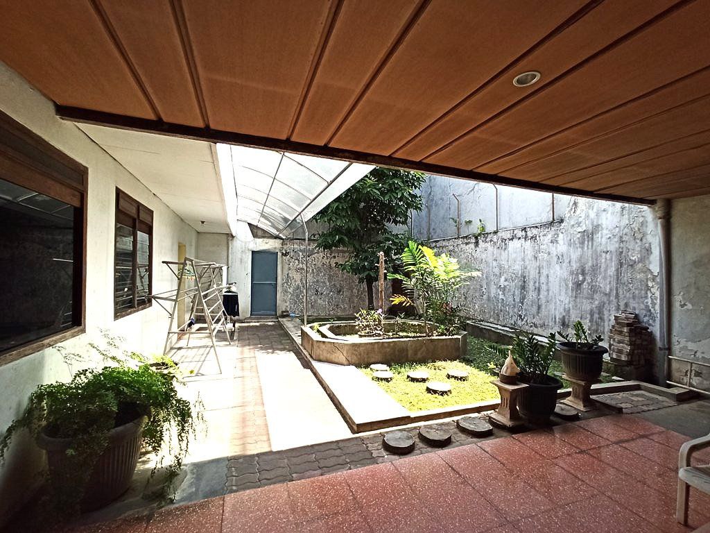 Dijual Rumah Lokasi Strategis dan Siap Huni Raya Jemur Andayani Surabaya Selatan - Thumbnail 2